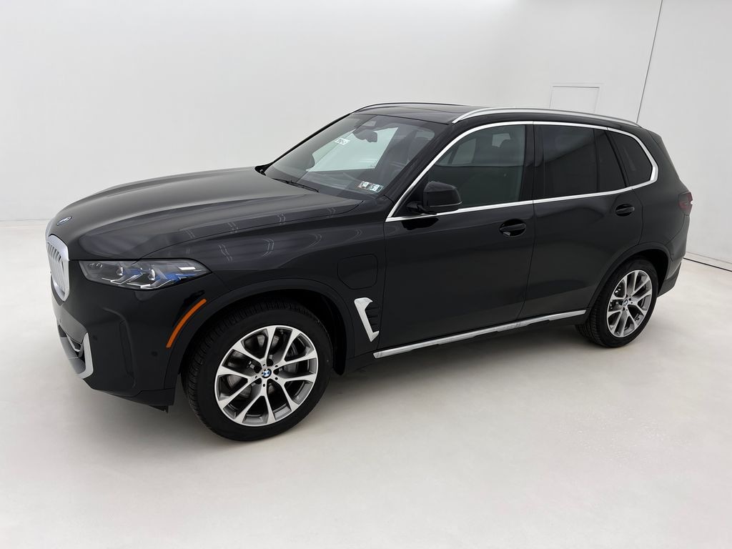 New 2026 BMW X5 PHEV xDrive50e SUV