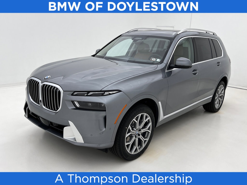 2027 BMW X7