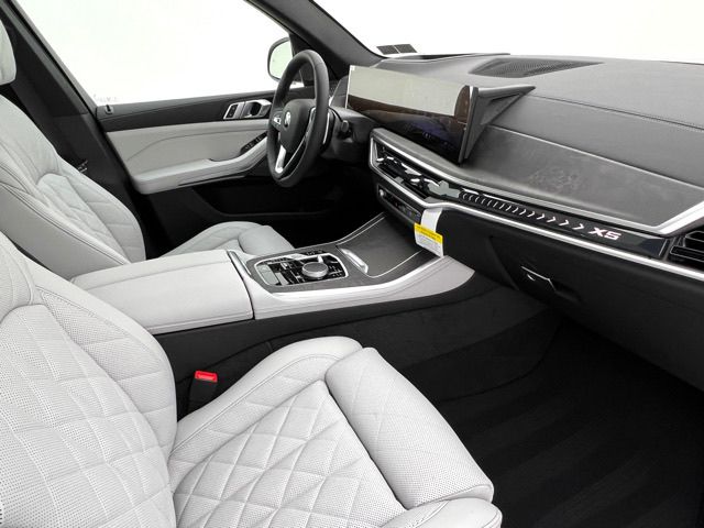 2026 BMW X5 40i - Photo 11
