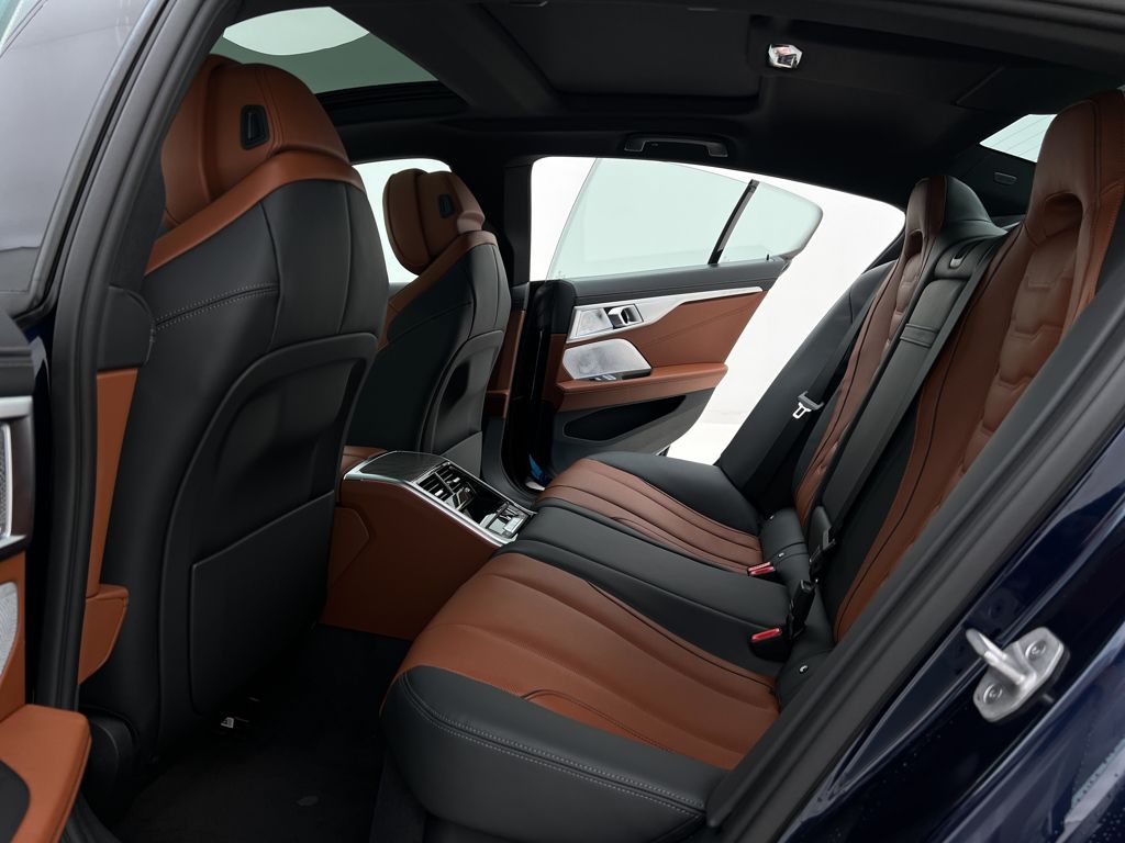 2026 BMW 8 Series 840i - Photo 11