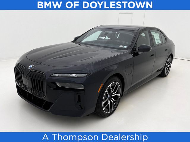 2026 BMW 7 Series 750e xDrive Sedan's photo