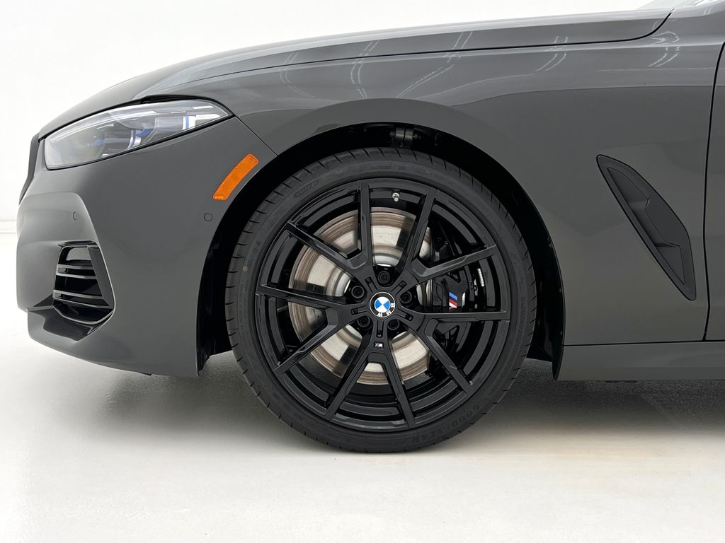 2026 BMW 8 Series 840i - Photo 21
