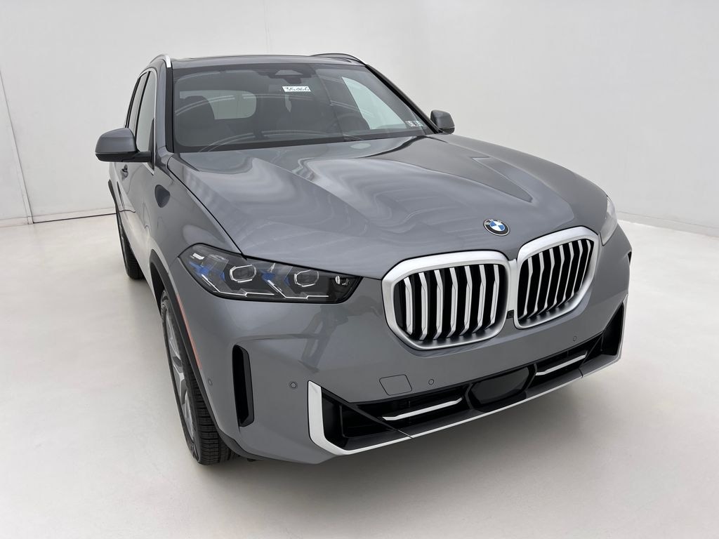 New 2026 BMW X5 xDrive40i SUV