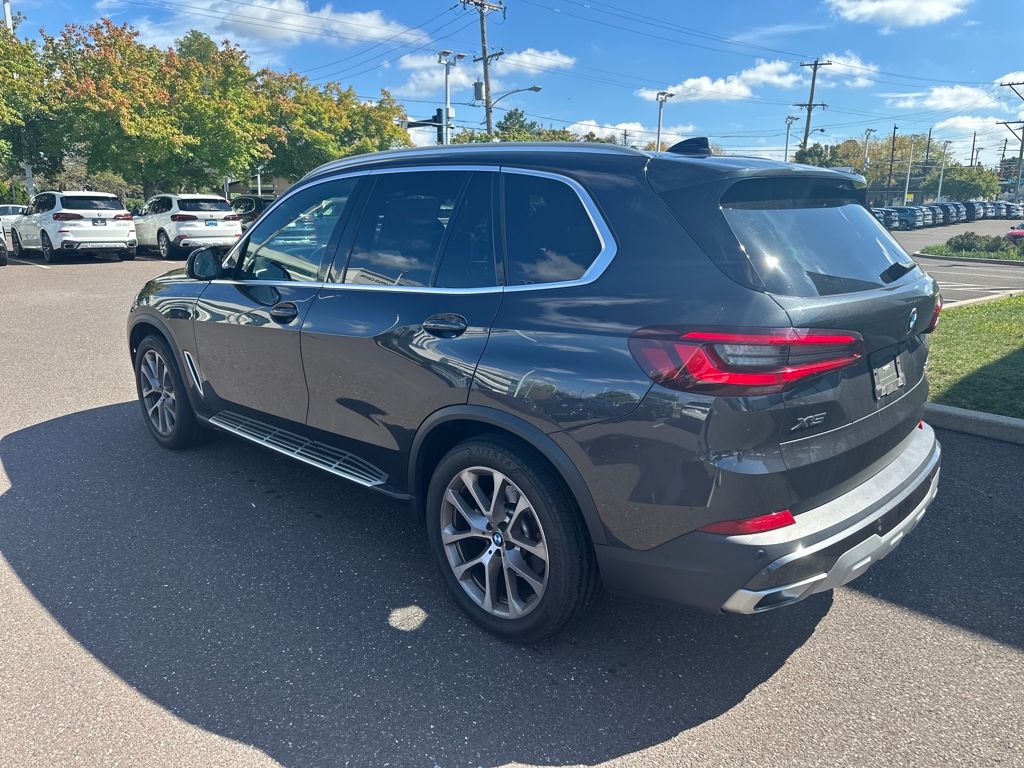 2023 Bmw X5 xDrive40i photo 2