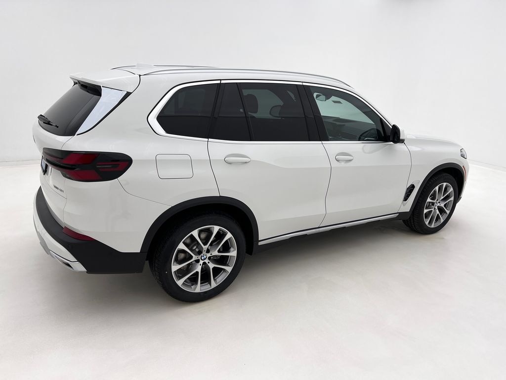 New 2026 BMW X5 xDrive40i SUV
