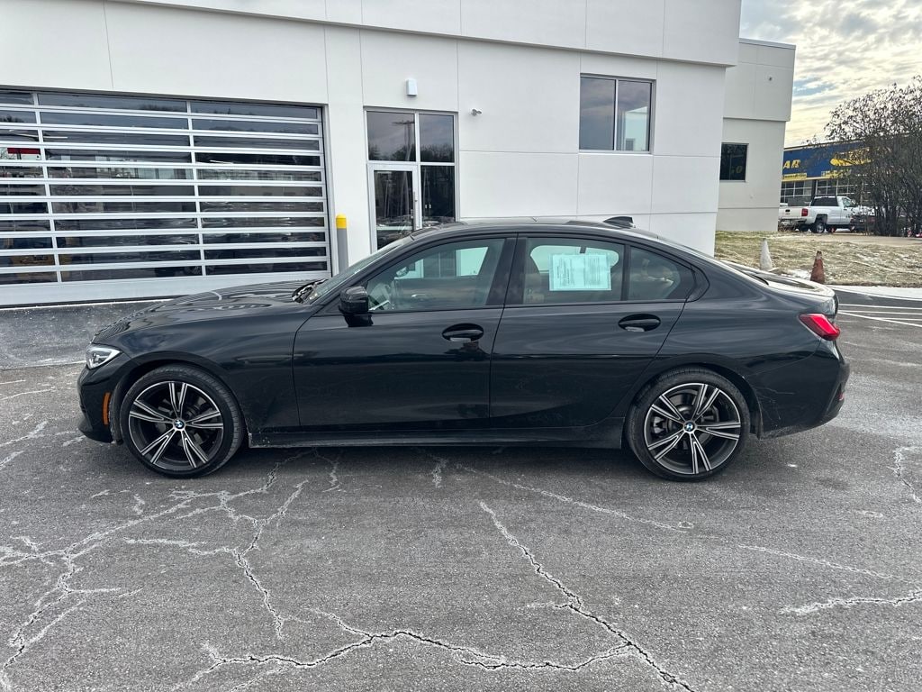 Certified 2022 BMW 330i xDrive Sedan