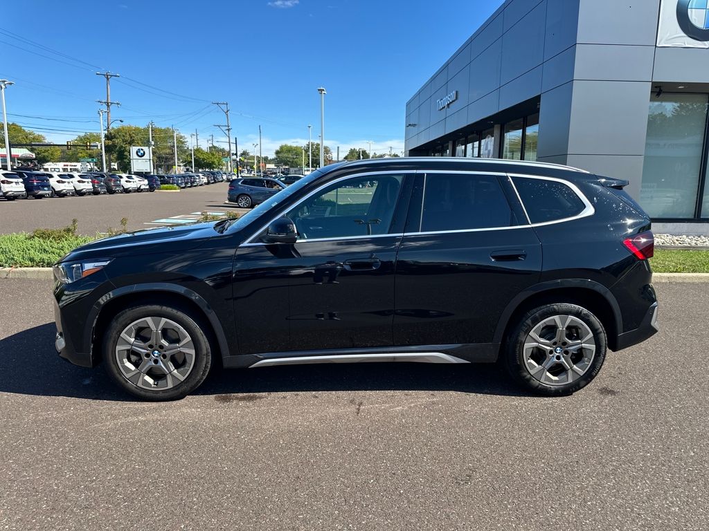2025 Bmw X1 XDrive28i photo 2
