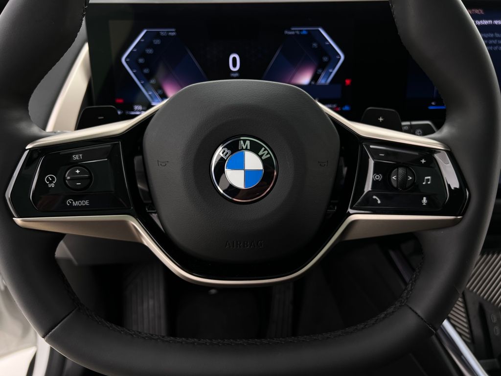 2025 BMW X3 30 - Photo 16