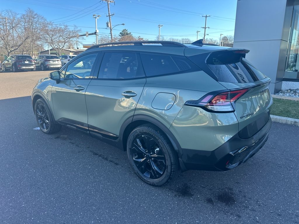 2025 Kia Sportage Plug-In Hybrid X-Line photo 3
