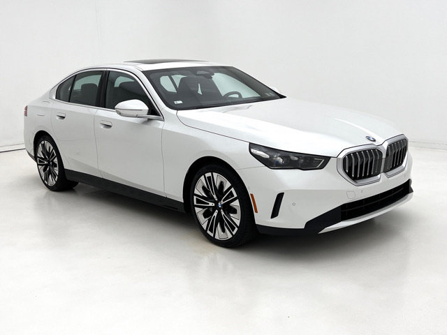 Certified 2026 BMW 530i xDrive Sedan