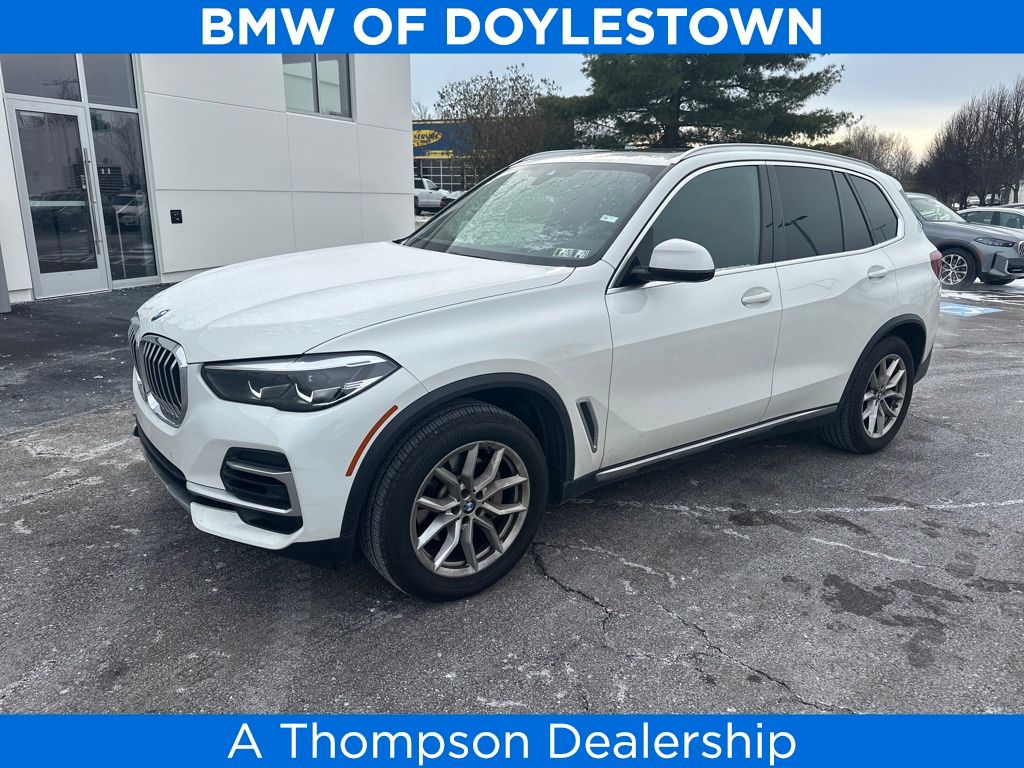 2022 BMW X5 40i's photo