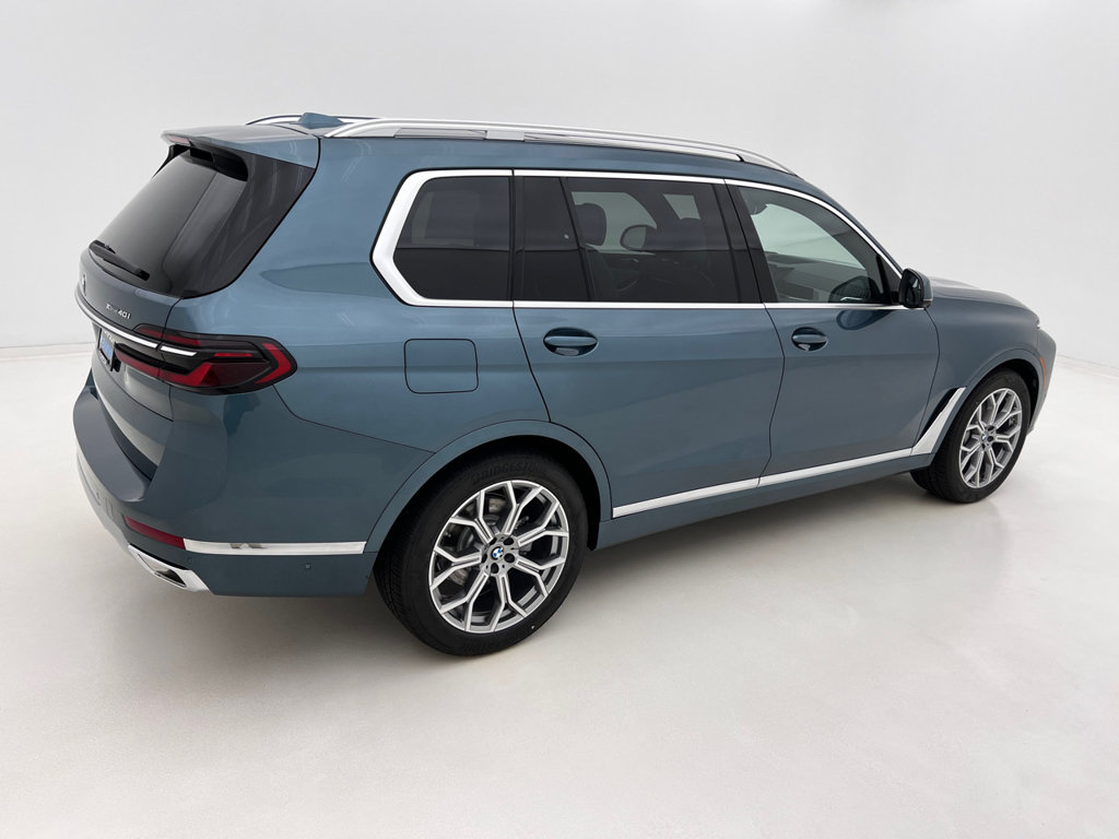 New 2027 BMW X7 xDrive40i SUV
