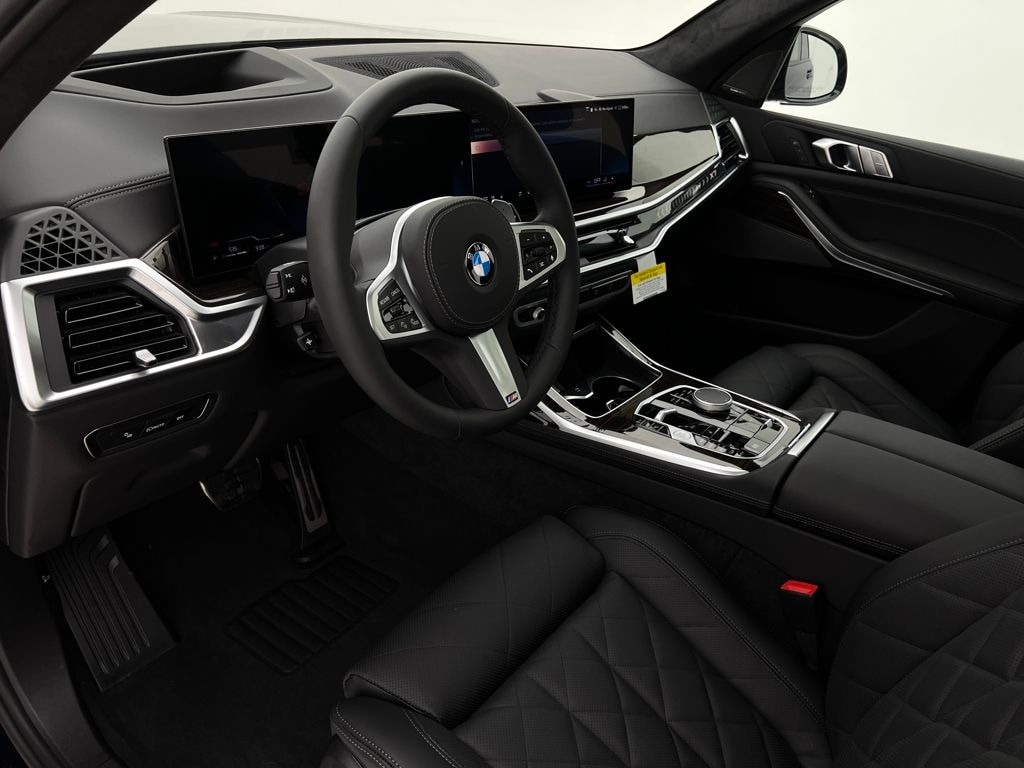 New 2026 BMW X7 xDrive40i SUV
