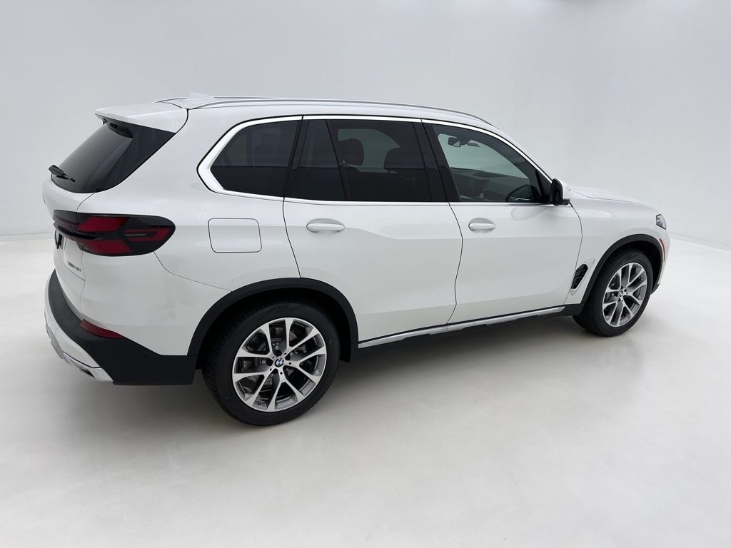 New 2026 BMW X5 xDrive40i SUV