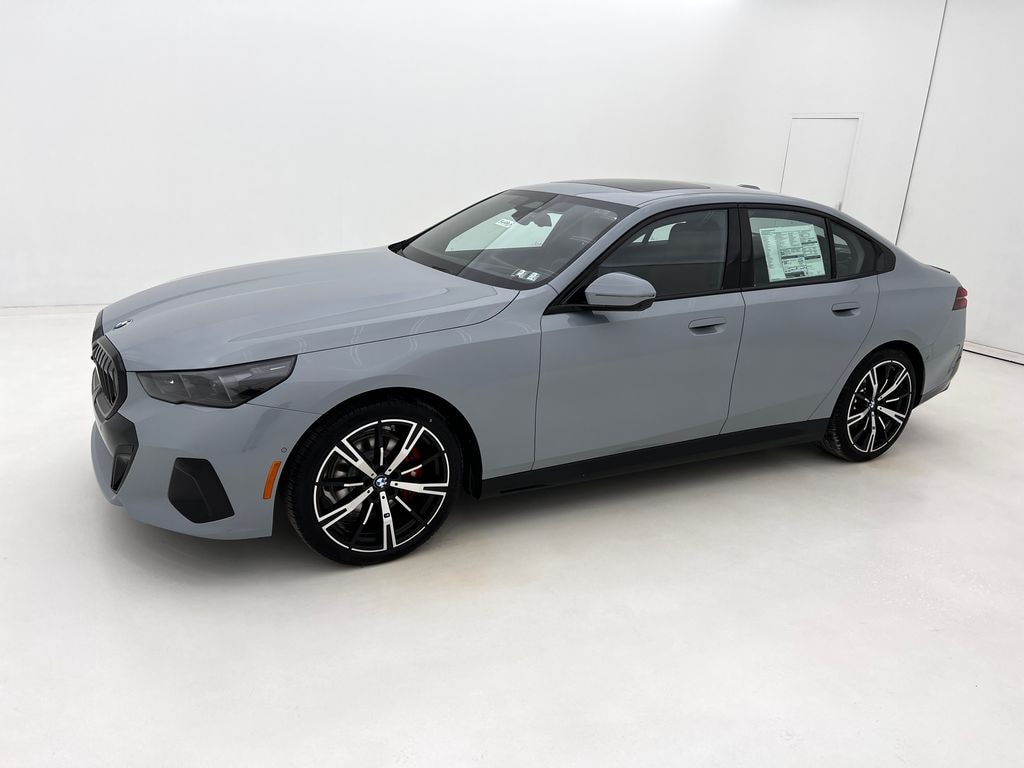 New 2026 BMW 530i xDrive Sedan