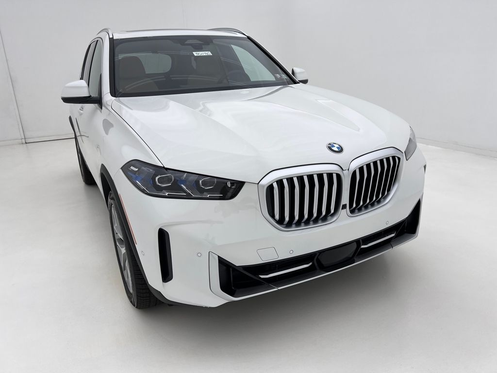 New 2026 BMW X5 xDrive40i SUV