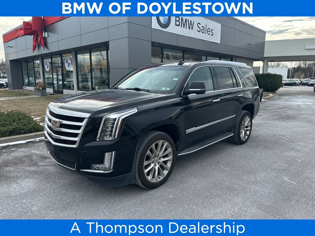 2019 Cadillac Escalade Luxury's photo