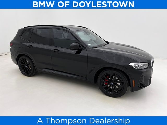 2024 BMW X3 40i's photo