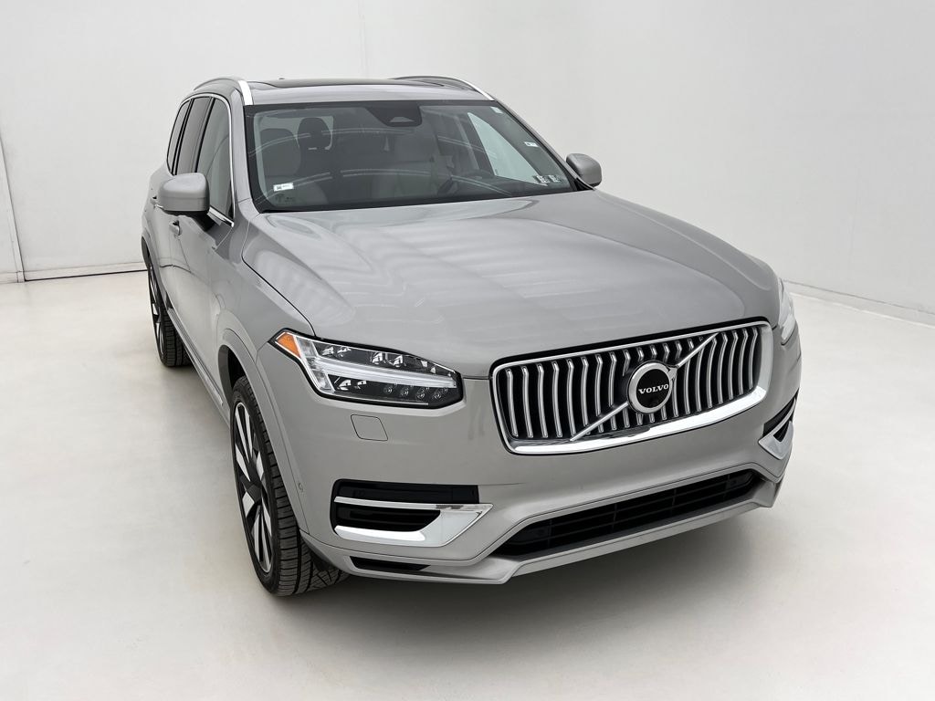 Used 2023 Volvo XC90 Recharge Plug-In Hybrid Ultimate 6-Seater SUV