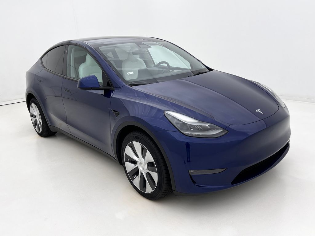 Used 2023 Tesla Model Y Long Range with VIN 7SAYGDEEXPF697931 for sale in Doylestown, PA