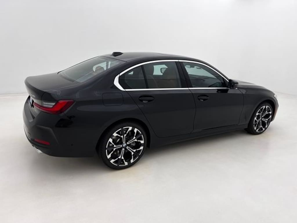 New 2026 BMW 330i xDrive Sedan