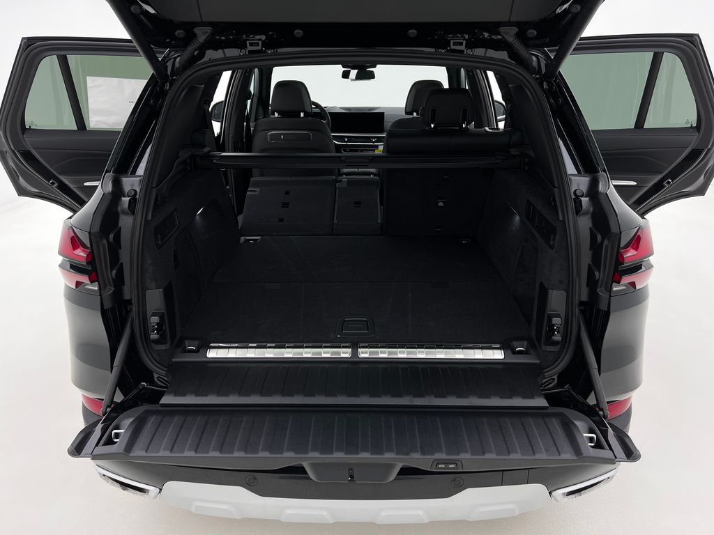 2026 BMW X5 50e - Photo 7