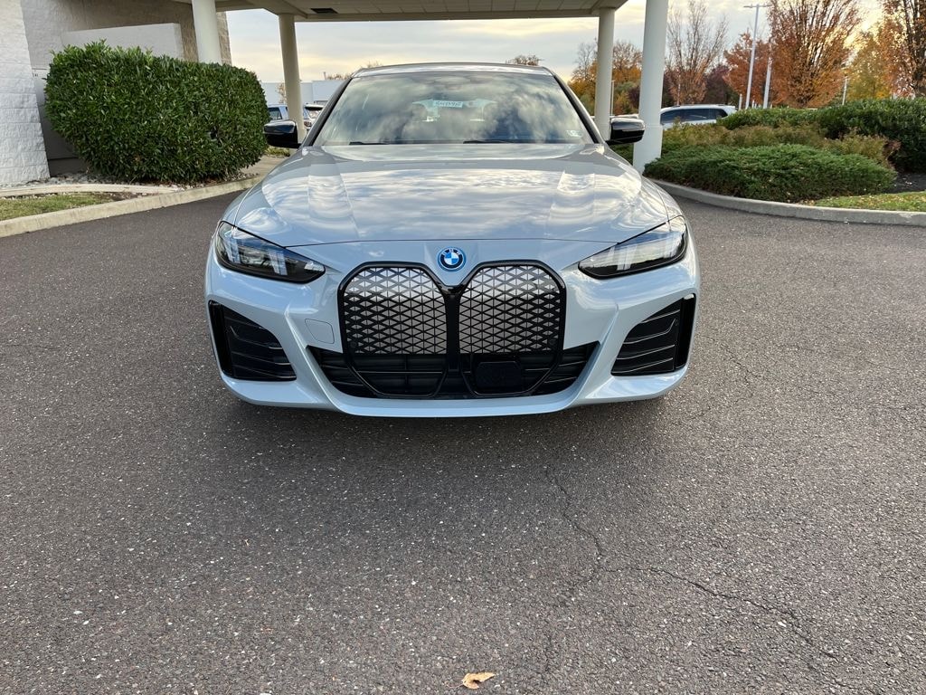 New 2025 BMW i4 xDrive40 Hatchback