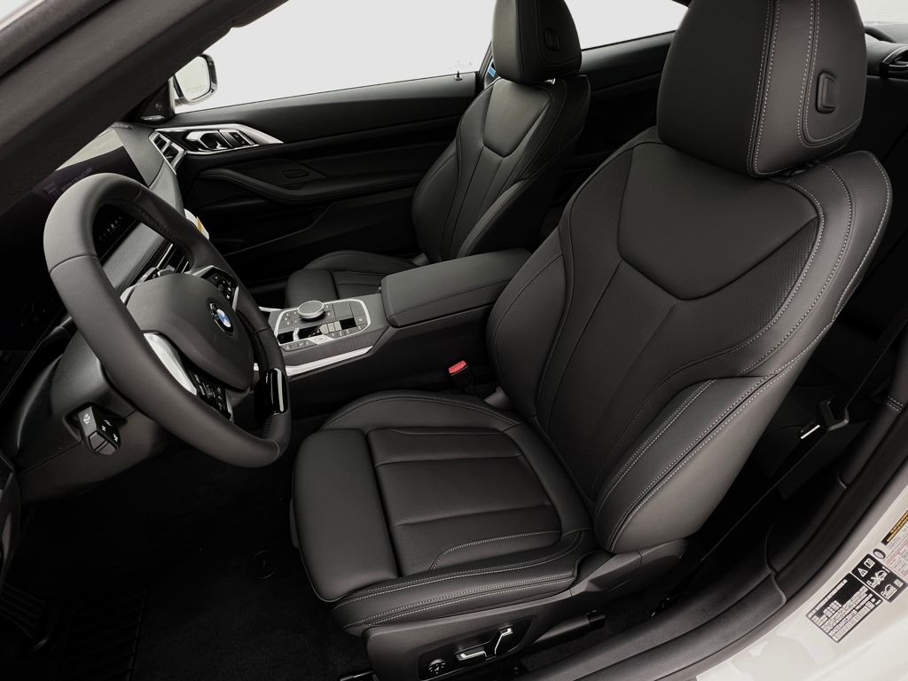 2026 BMW 4 Series 430i - Photo 10