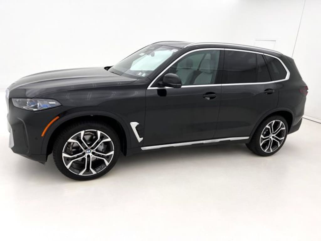 New 2026 BMW X5 xDrive40i SUV