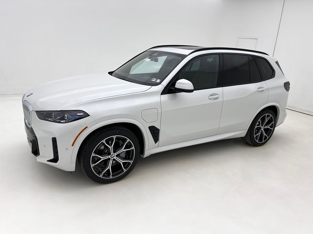 New 2026 BMW X5 PHEV xDrive50e SUV