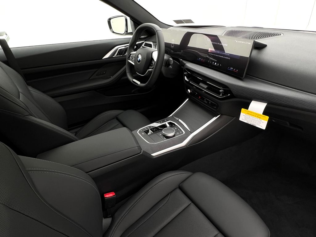 2026 BMW 4 Series 430i - Photo 12