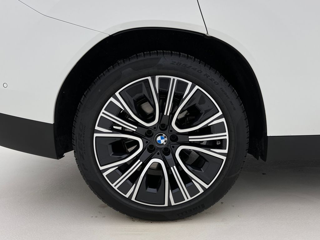 2025 BMW X3 30 - Photo 27