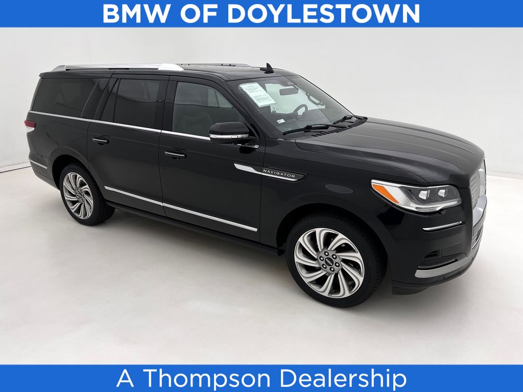2022 Lincoln Navigator
