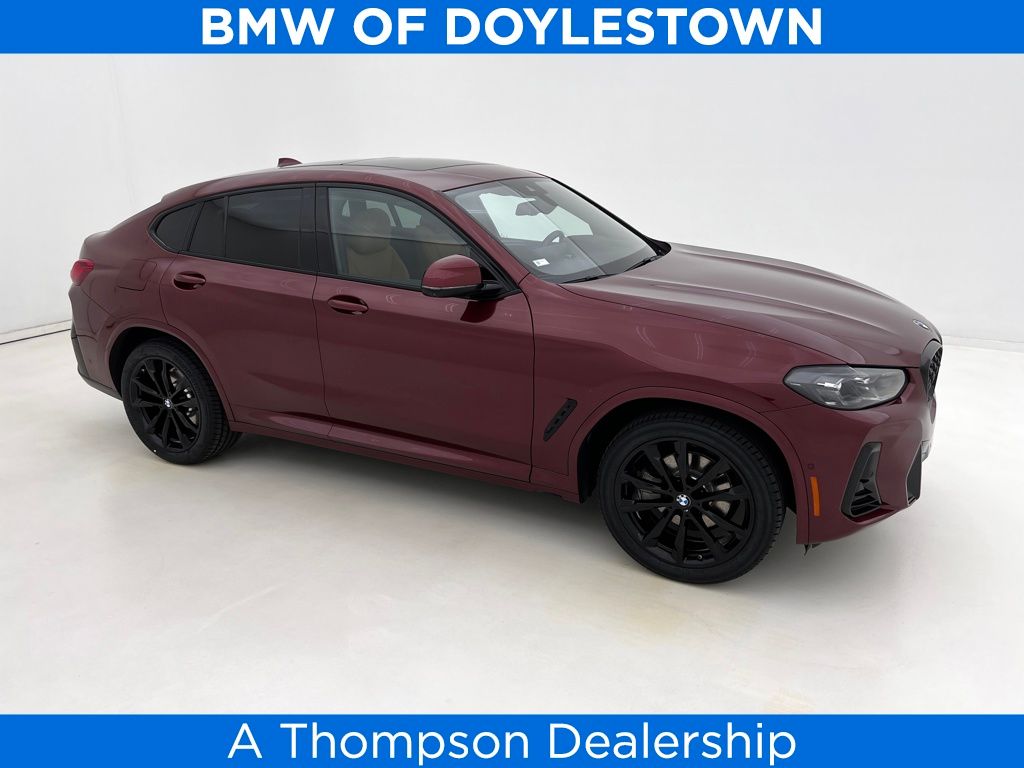 2023 BMW X4 30i's photo