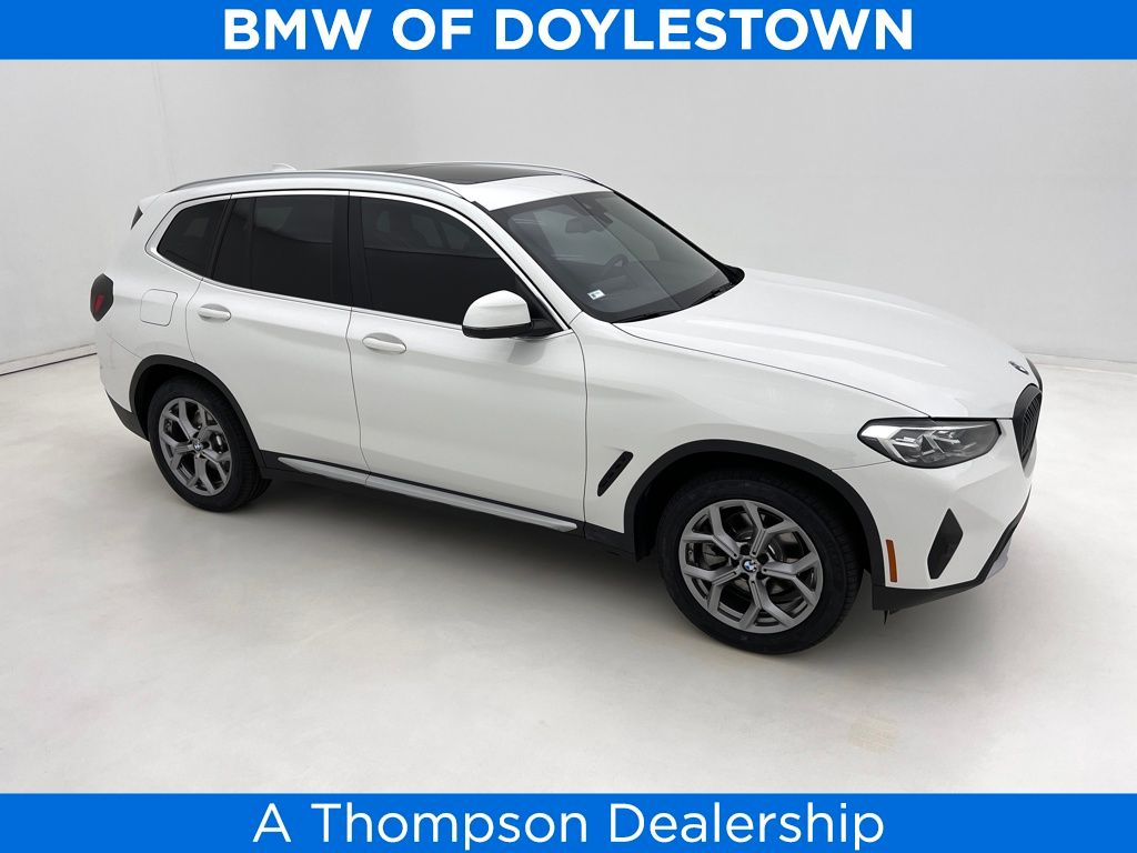 2023 BMW X3 30i's photo