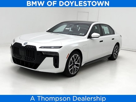 2026 BMW 750e xDrive Sedan