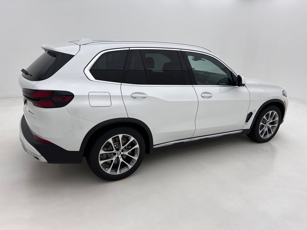 New 2026 BMW X5 PHEV xDrive50e SUV