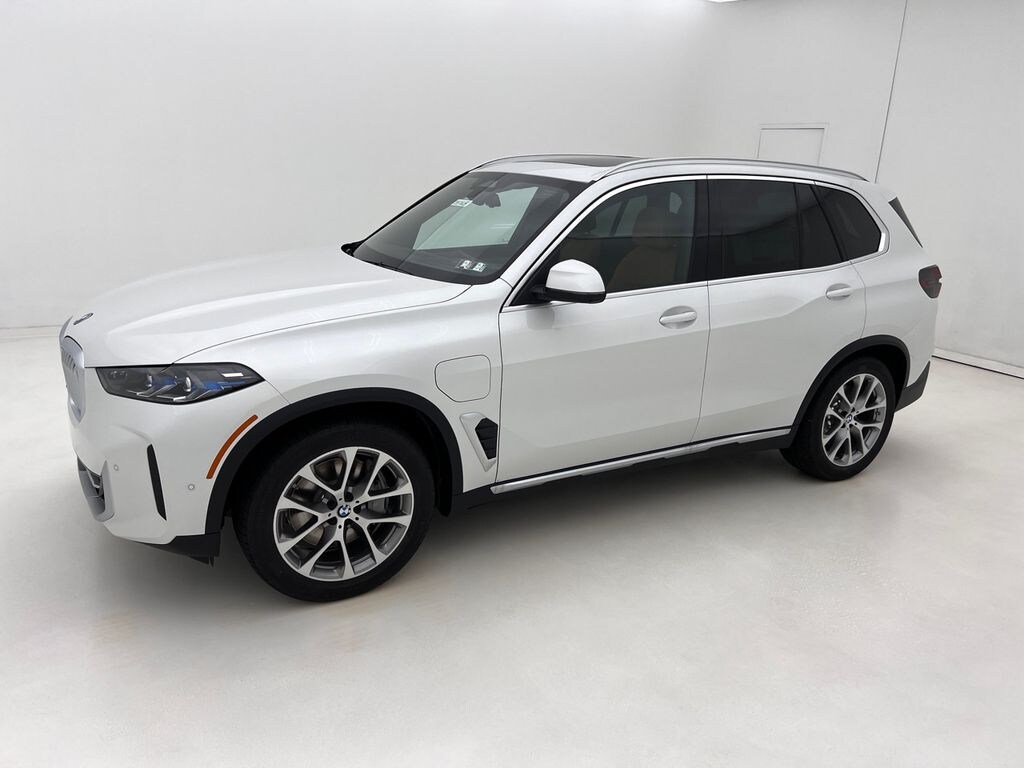 New 2026 BMW X5 PHEV xDrive50e SUV