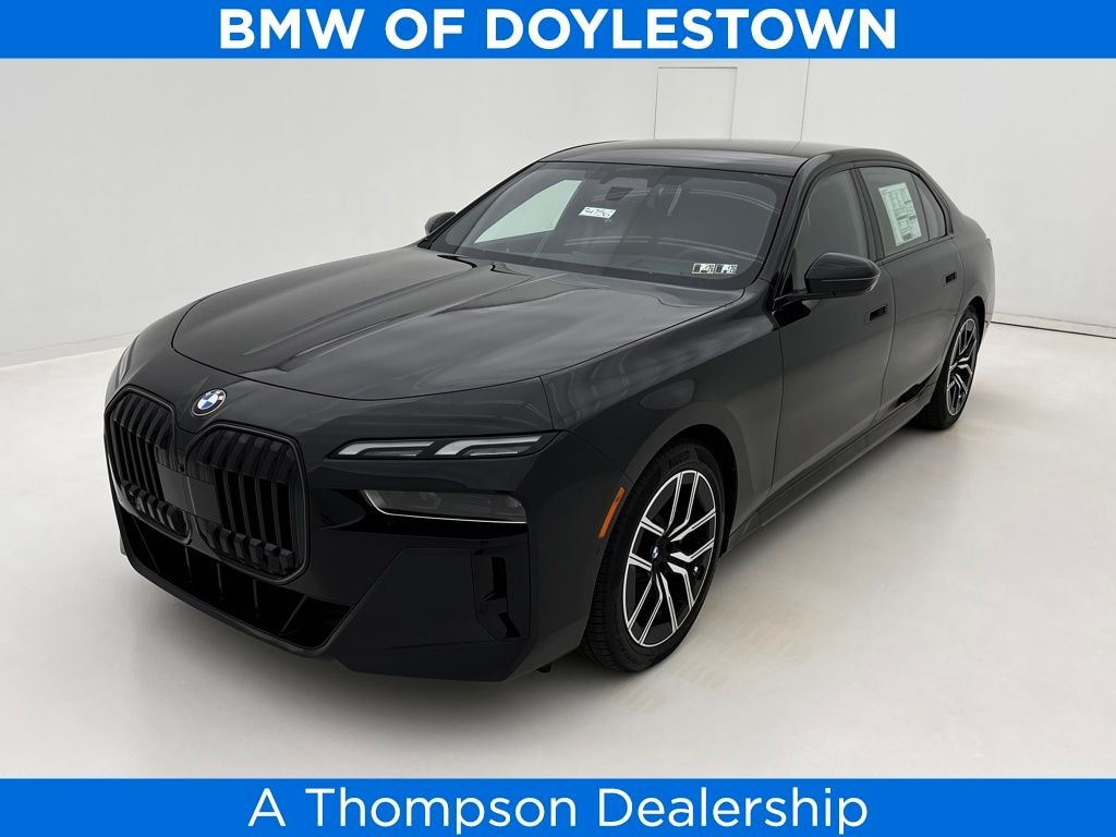 New 2026 BMW 740i xDrive Sedan