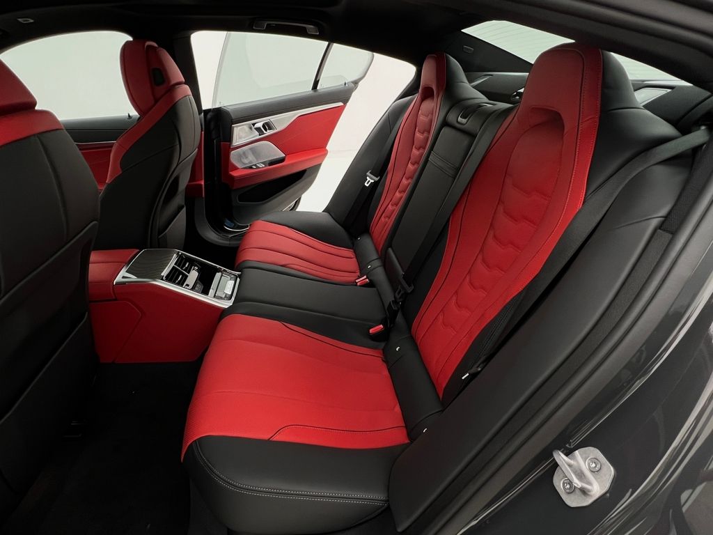 2026 BMW 8 Series 840i - Photo 15