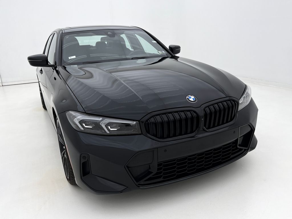 2023 Bmw 330i xDrive photo 2