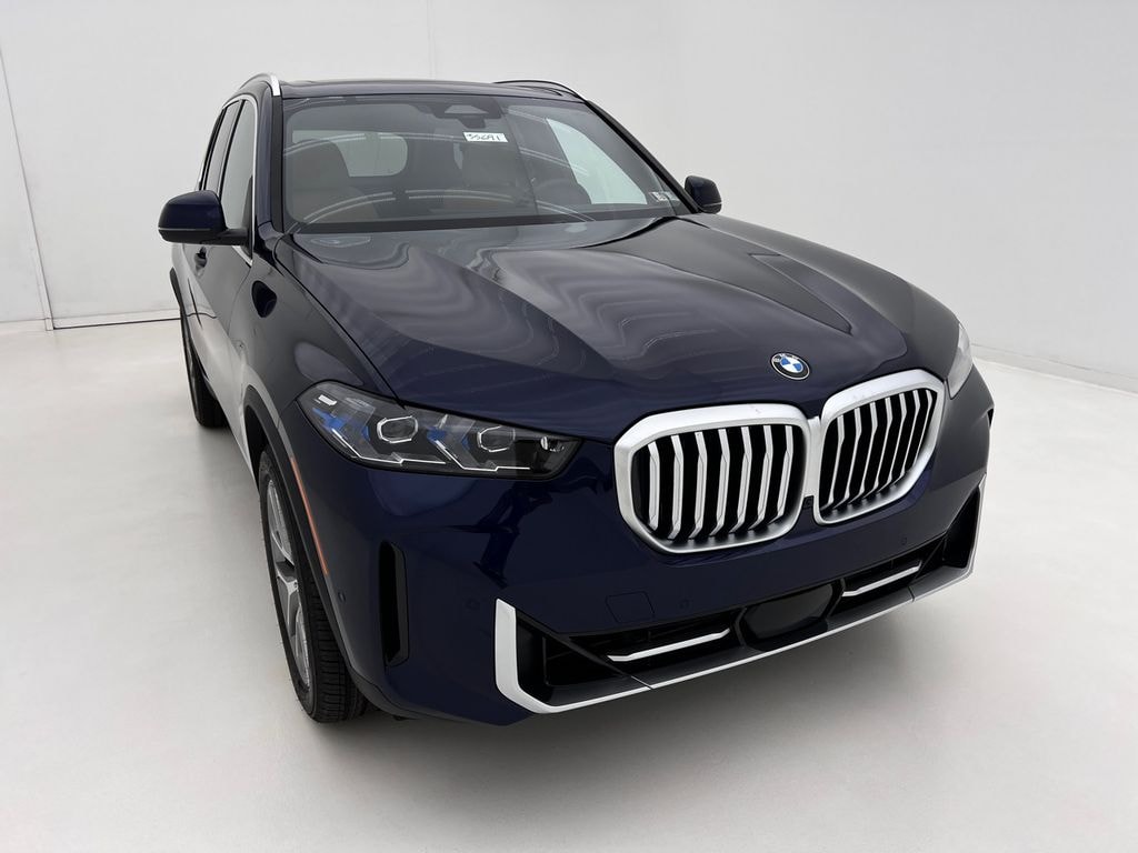 New 2026 BMW X5 xDrive40i SUV