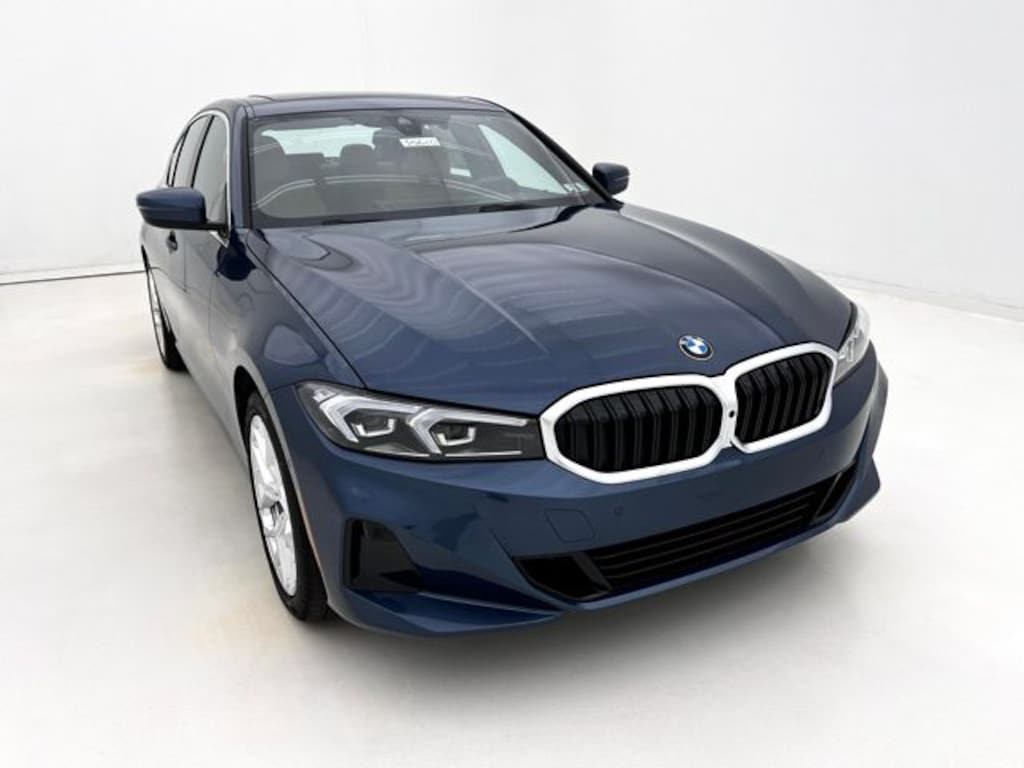 New 2026 BMW 330i xDrive Sedan