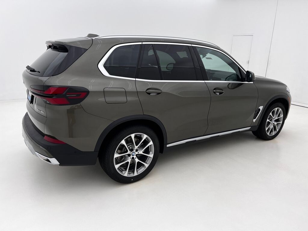 New 2026 BMW X5 xDrive40i SUV