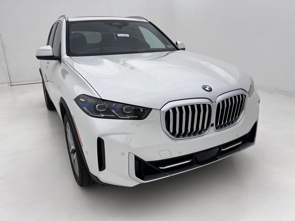 New 2026 BMW X5 xDrive40i SUV