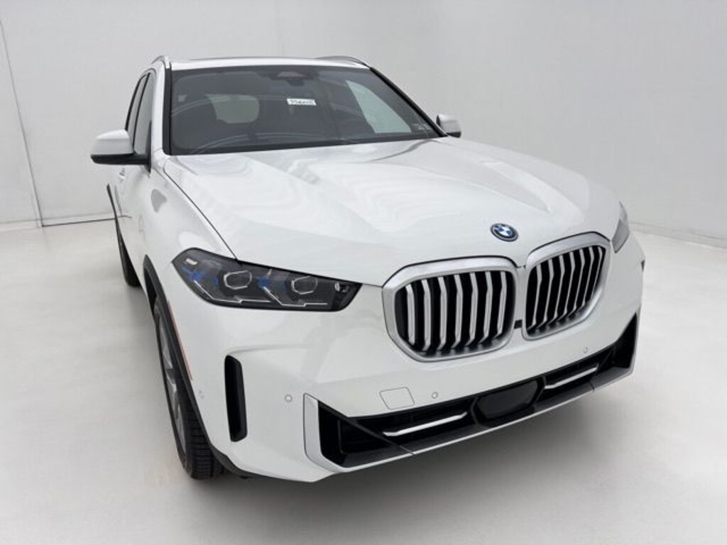 New 2026 BMW X5 PHEV xDrive50e SUV