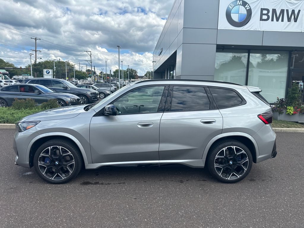 2024 Bmw X1 M35i photo 2