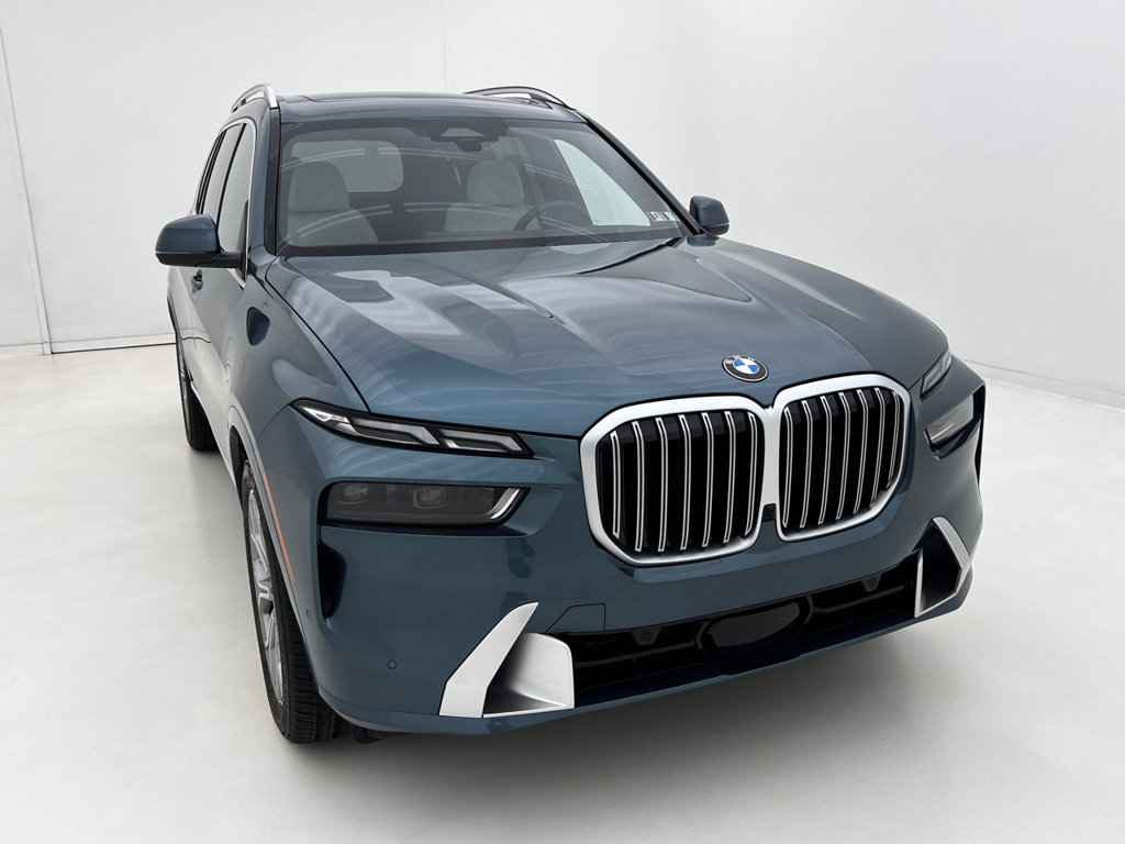 New 2027 BMW X7 xDrive40i SUV