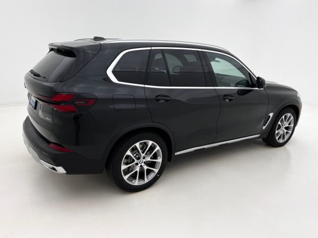 New 2026 BMW X5 PHEV xDrive50e SUV