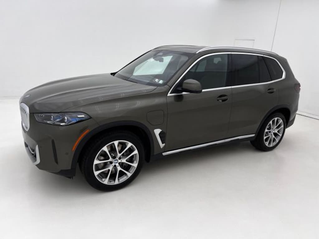 New 2026 BMW X5 PHEV xDrive50e SUV
